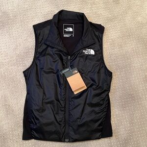 NEW Women’s Insulated North Face Vest